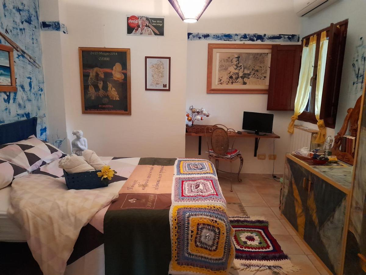 Casa D' Artista B&B Ozieri Exterior photo