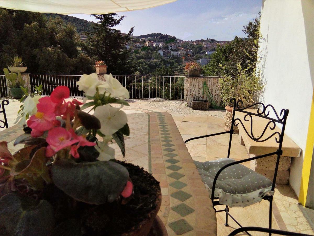 Casa D' Artista B&B Ozieri Exterior photo